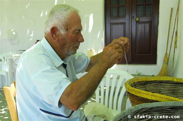 Photo report of a trip around Sfakia, Crete, May 2006